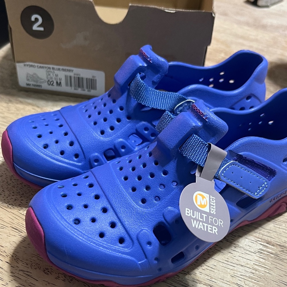 Merrell Kids Blue Water Shoes with Pink Accents